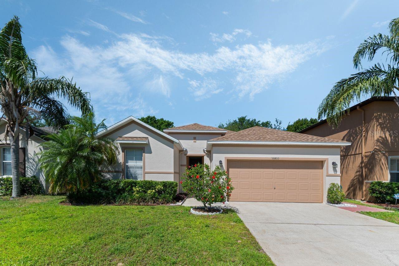 Property Photo: 16810 Sunrise Vista Drive FL 34714