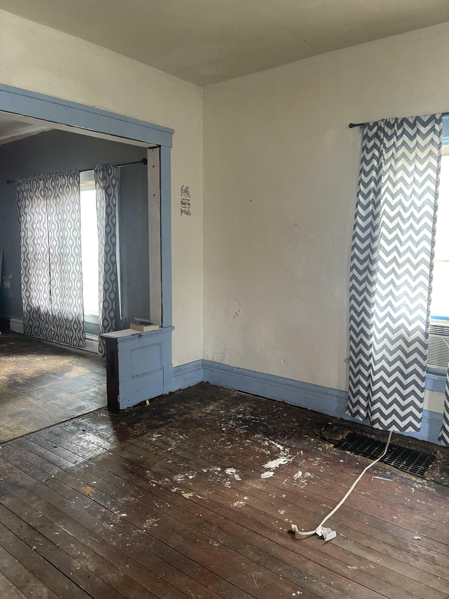 Property Photo: 922 Emerald Street MI 49442