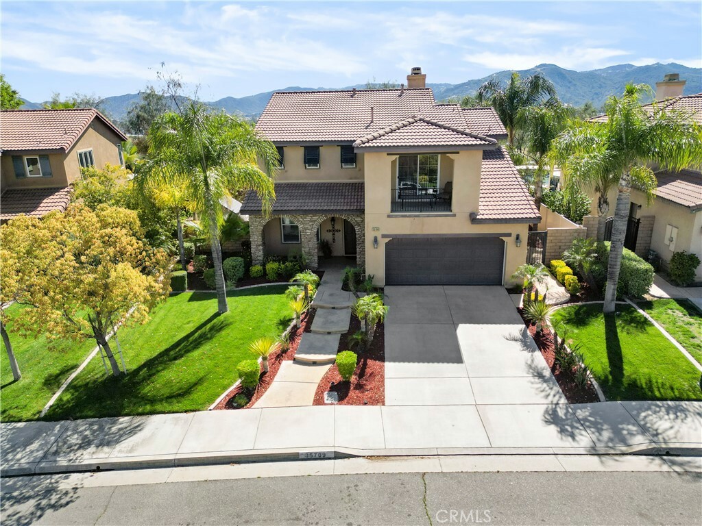 Property Photo: 35709 Susan Drive CA 92595