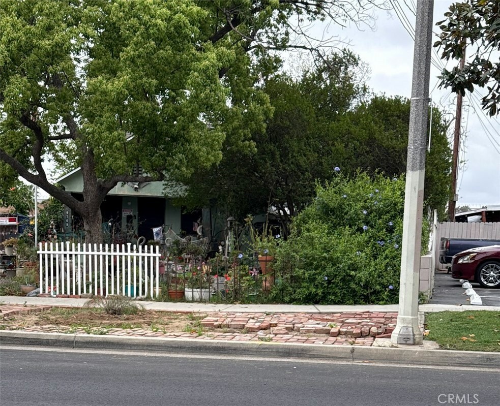 Property Photo: 9708 Garfield Street CA 92503