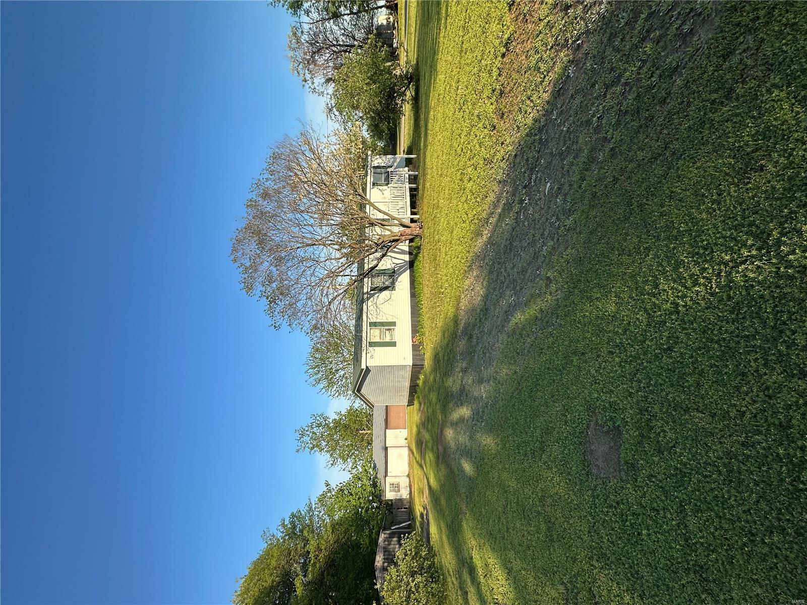 Property Photo: 549 E Outer Rd MO 63801