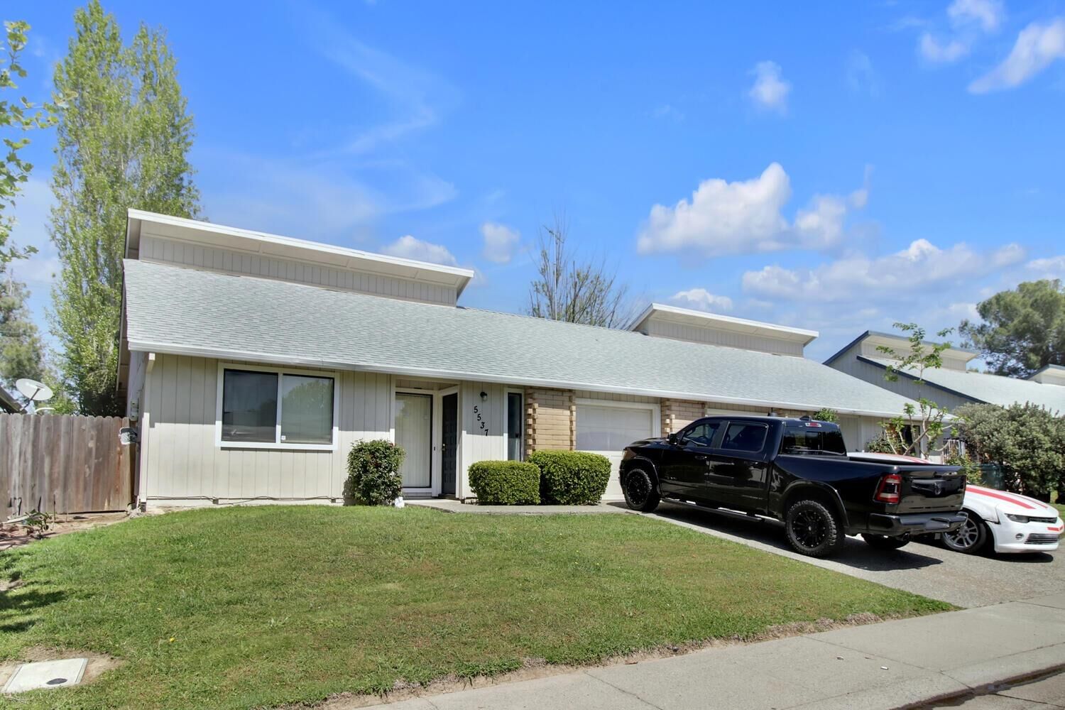 Property Photo:  5537 Missie Way  CA 95841 