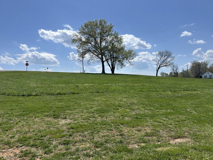 Property Photo:  141 Beuerlein Ln  TN 38464 