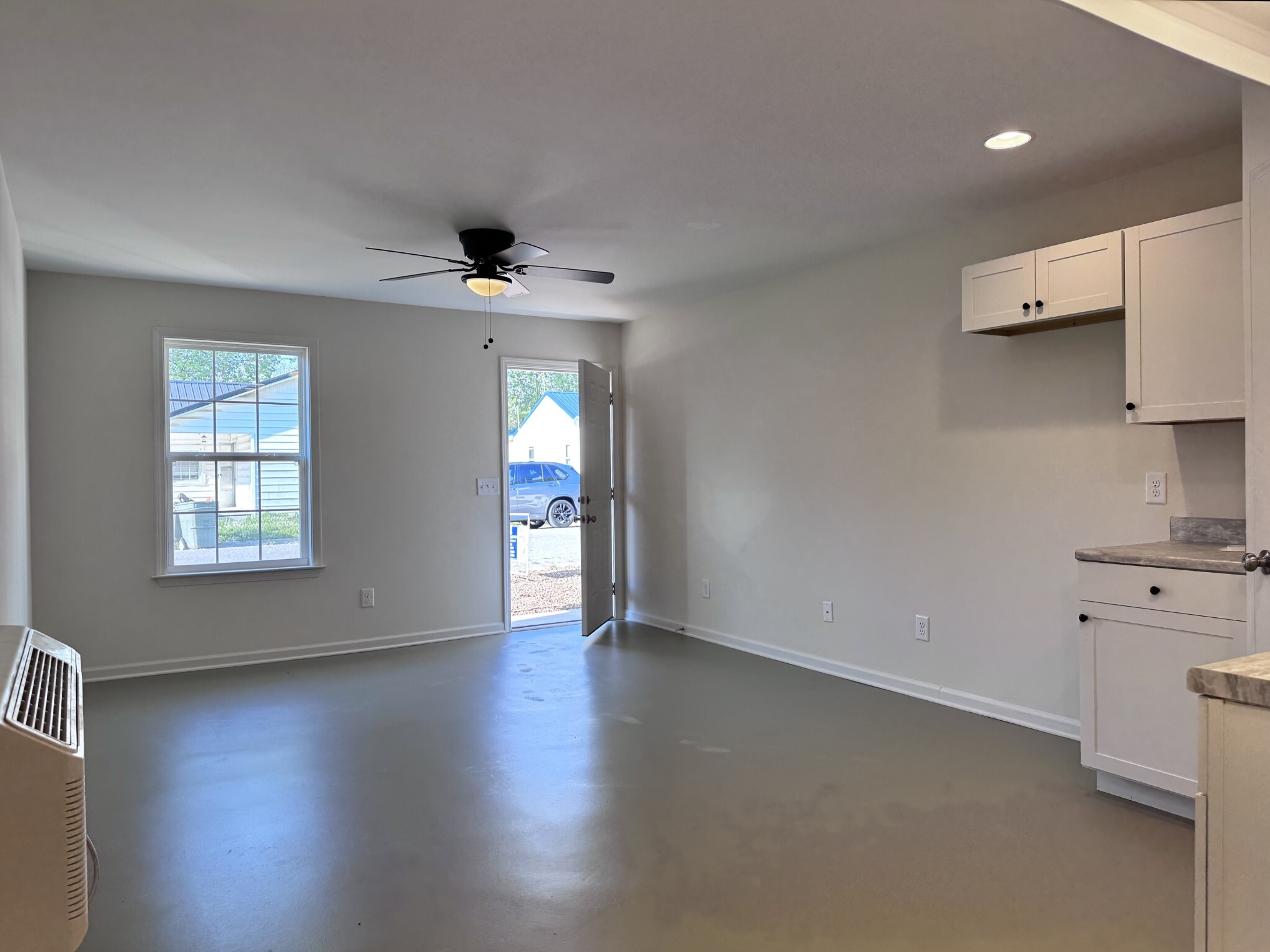 Property Photo: 513 5th St TN 38464