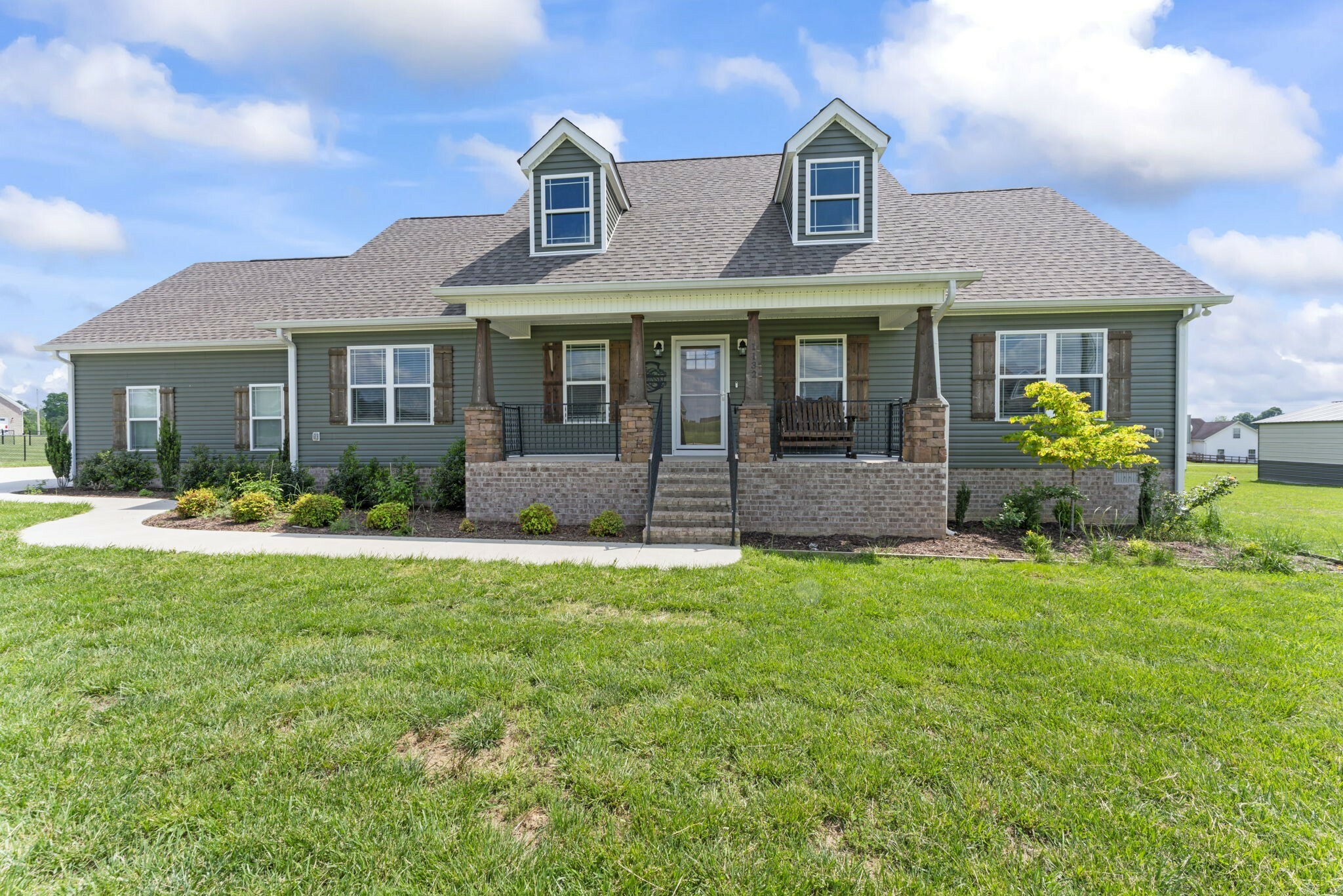 Property Photo: 1132 Richland Farms Dr TN 37355