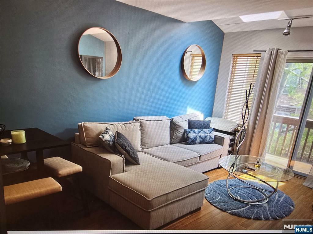 Property Photo:  31 Fairmount Avenue 13A  NJ 07601 