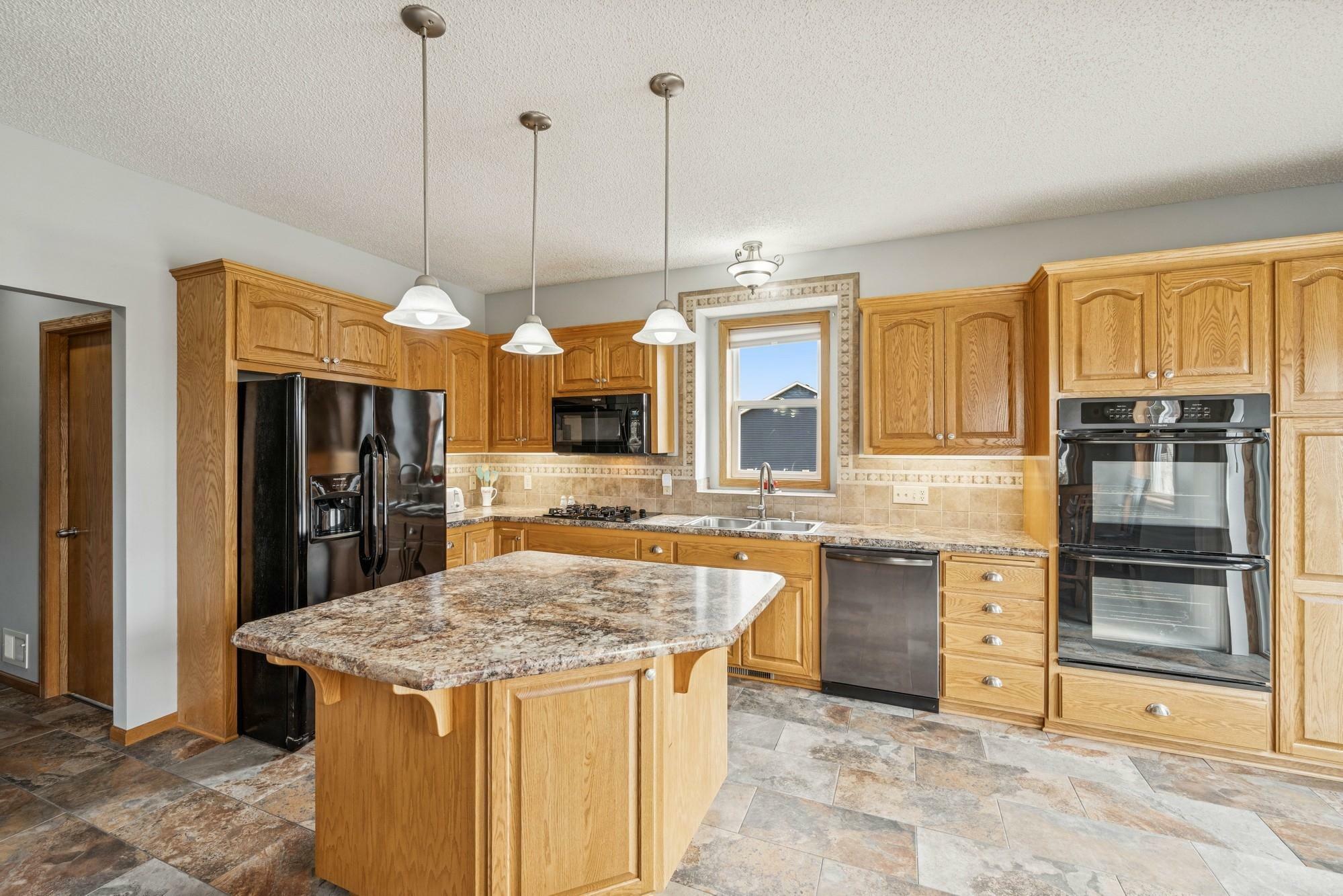 Property Photo: 816 Abbey Road MN 55057