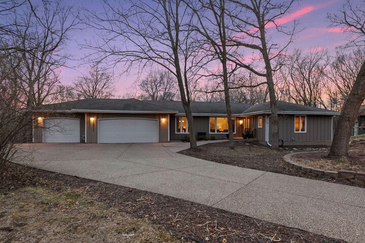 13307 Ellice Court  Apple Valley MN 55124 photo