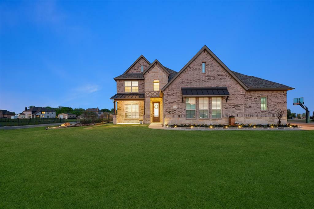 Property Photo: 112 Walnut Drive TX 75495