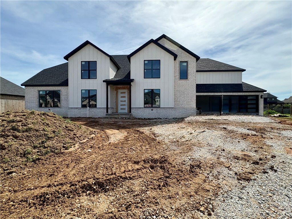 Property Photo: 6417 S 59th Street AR 72758