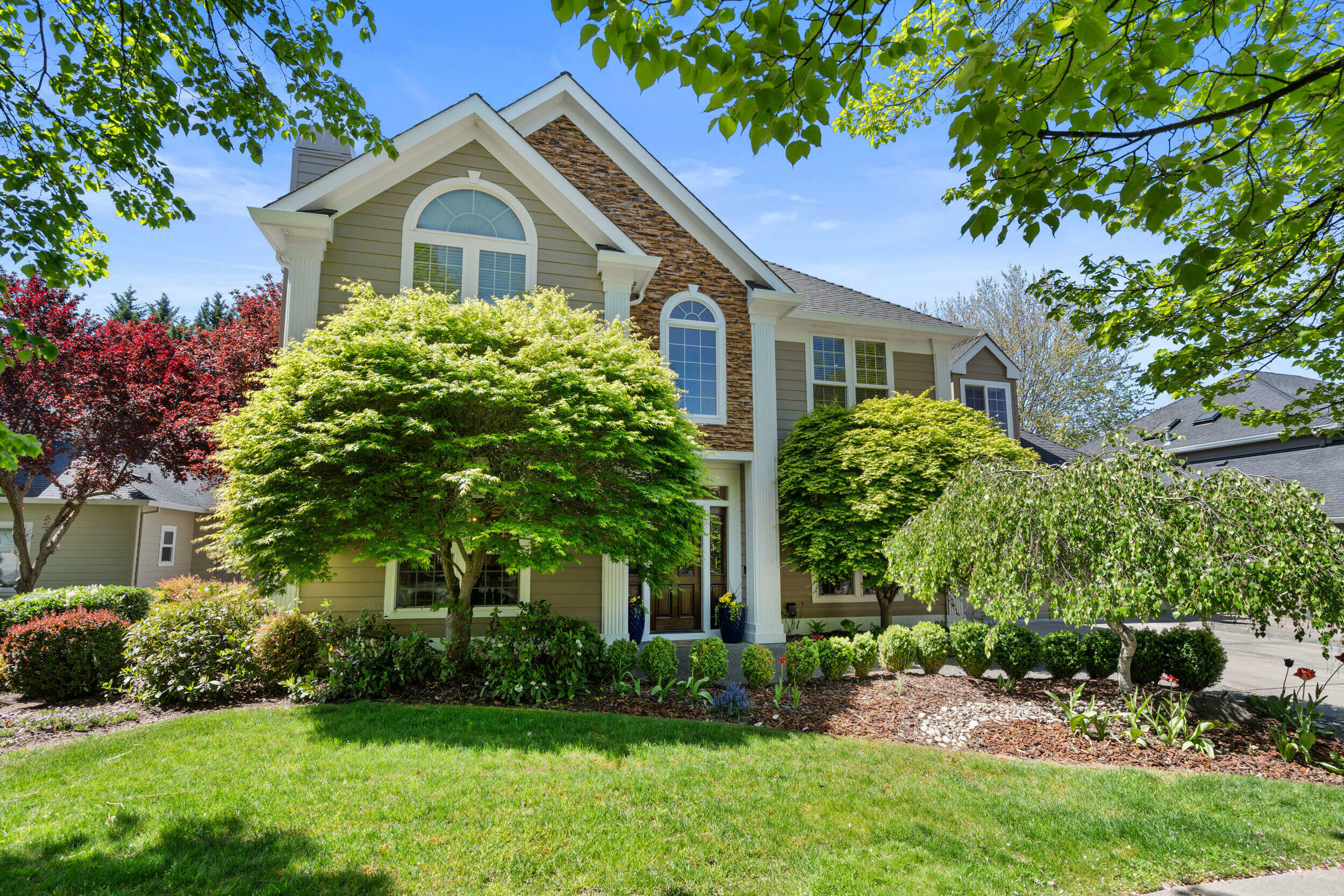 Property Photo: 2675 Kerrisdale Ridge Drive OR 97504