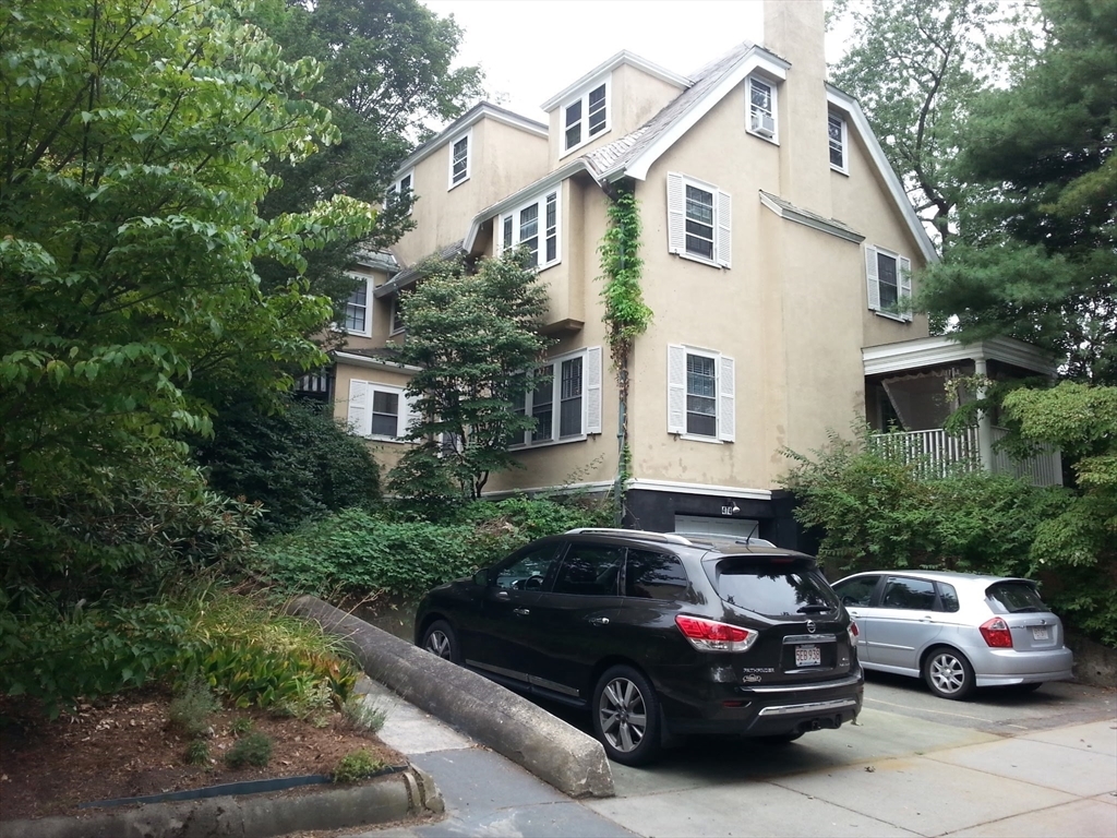 Property Photo: 474 Chestnut Hill Ave 3 MA 02445
