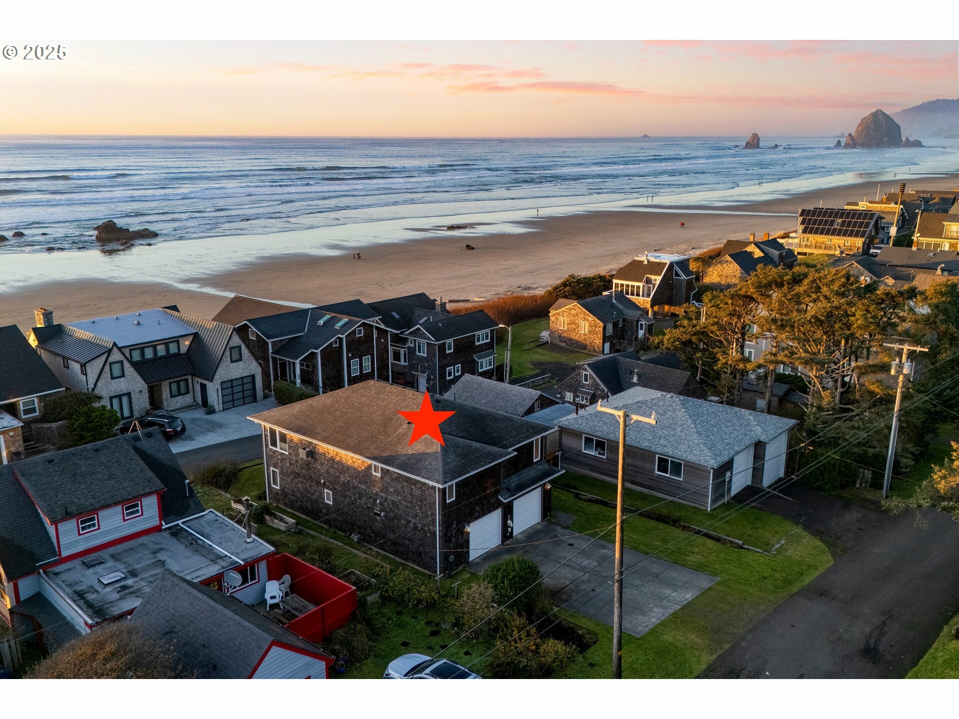 Property Photo: 3948 Pacific Ave OR 97110