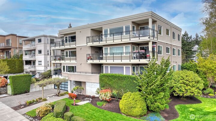322  5th Avenue 202  Kirkland WA 98033 photo