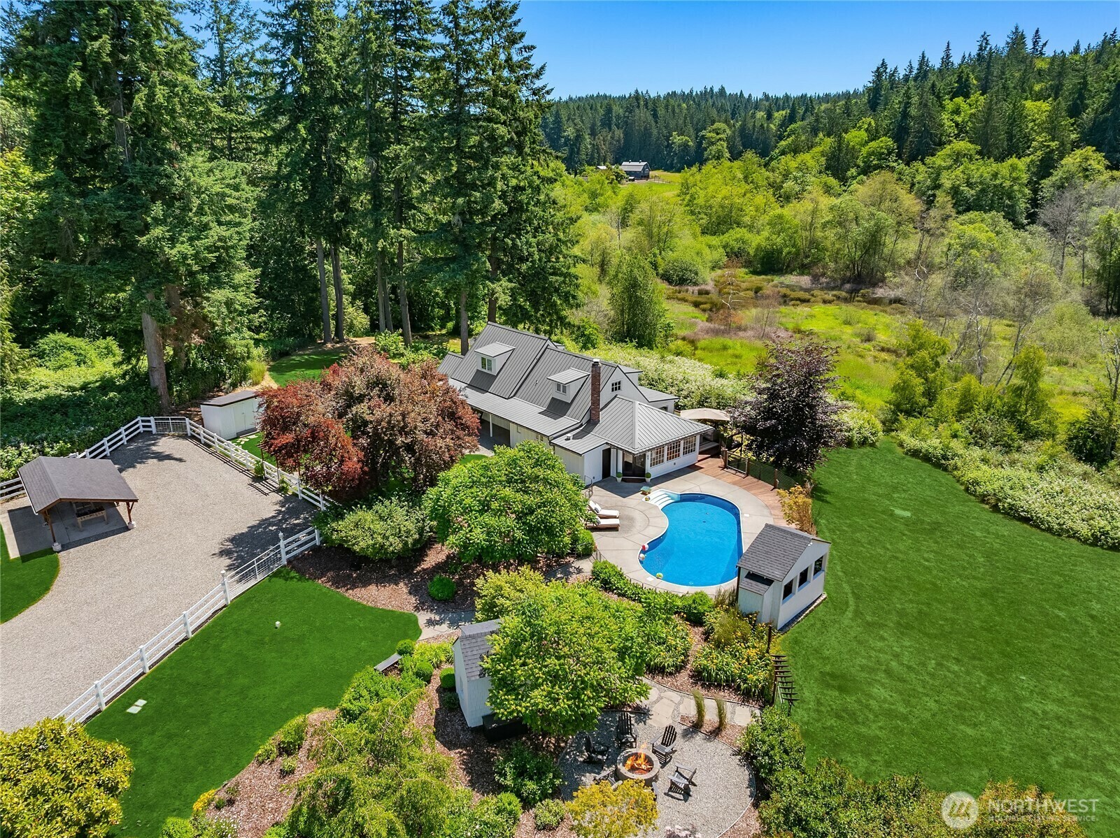 Property Photo: 8387 Fletcher Bay Road NE WA 98110