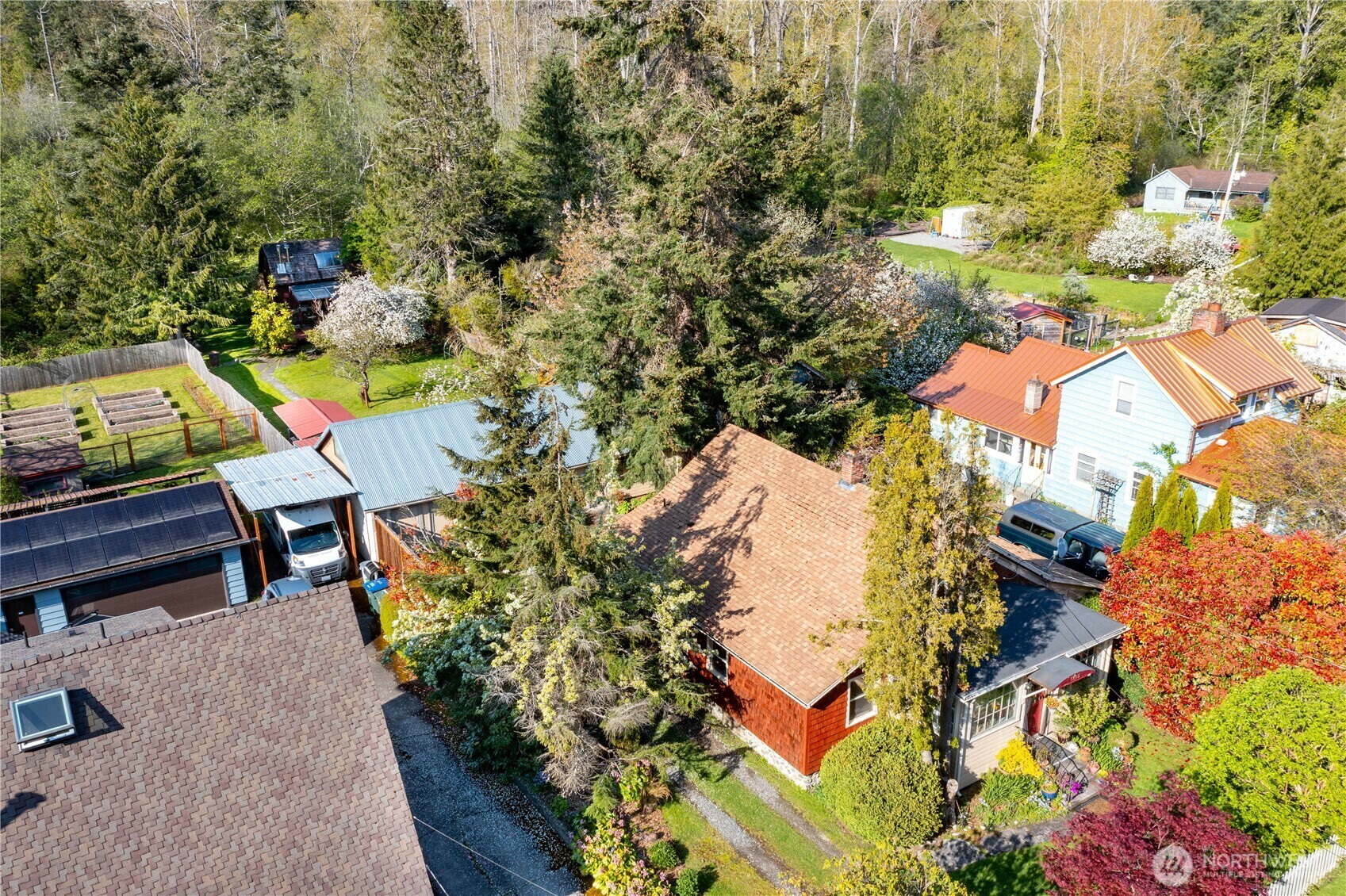Property Photo: 1705 Fairhaven Avenue WA 98229