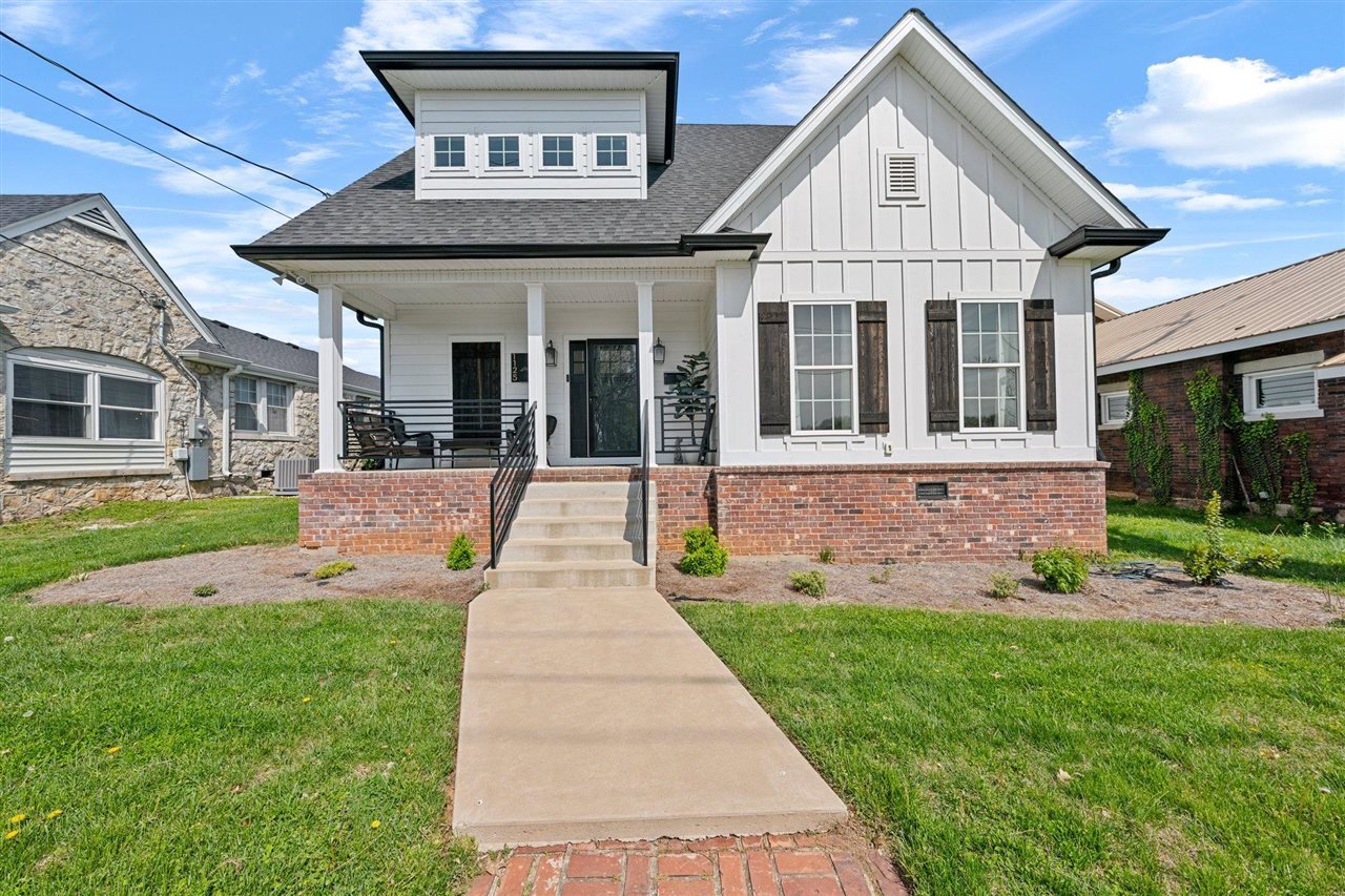 Property Photo: 1125 Magnolia Street KY 42103