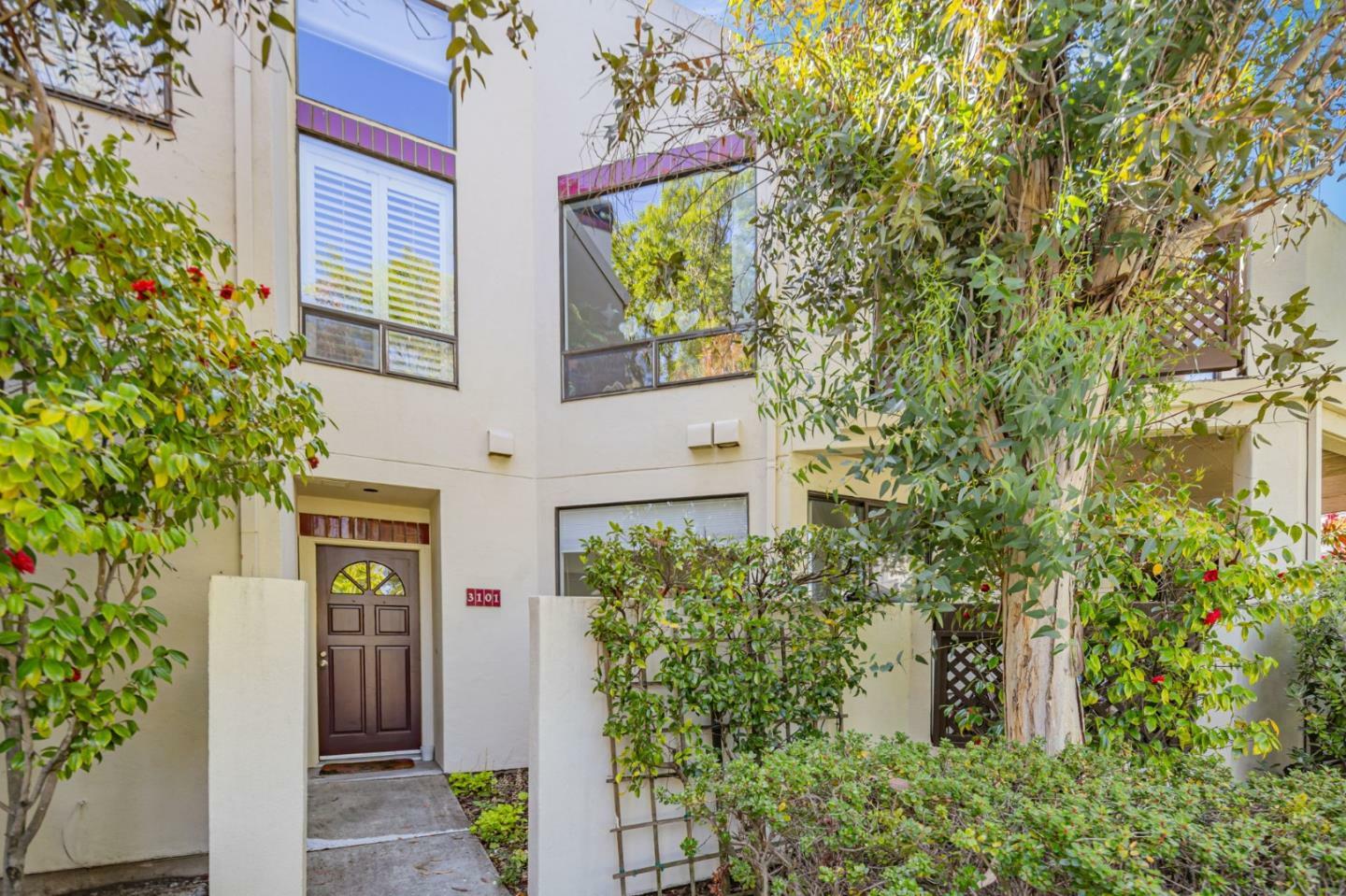 Property Photo: 548 Shorebird Circle 3101 CA 94065