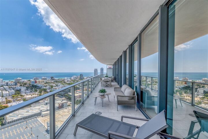 500 Alton Rd 2705  Miami Beach FL 33139 photo