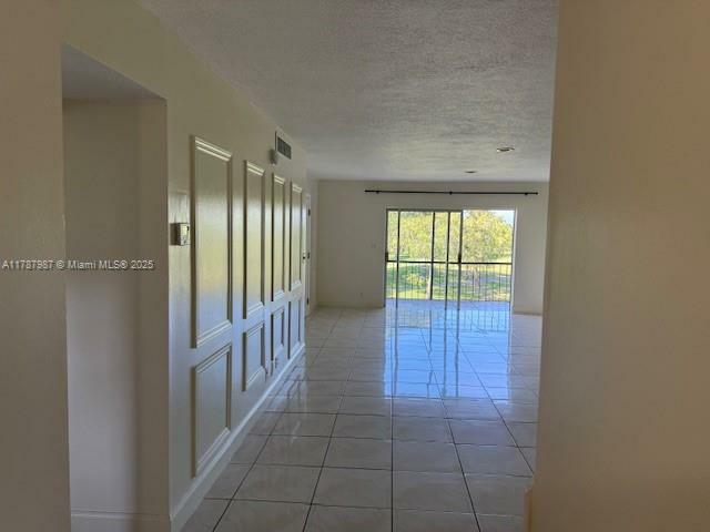 Property Photo:  6101 N Falls Circle Dr 312  FL 33319 