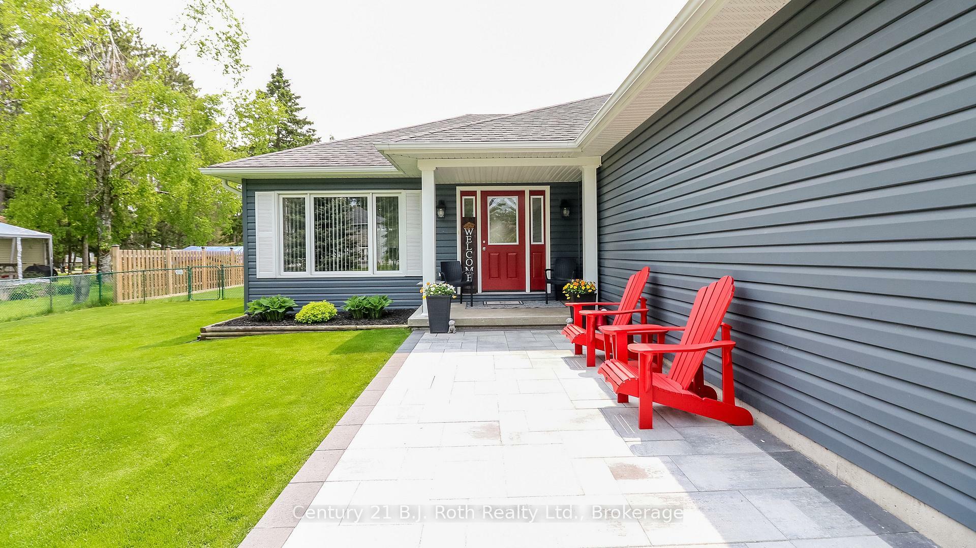 Property Photo: 3031 Second Street ON L3V 7A8