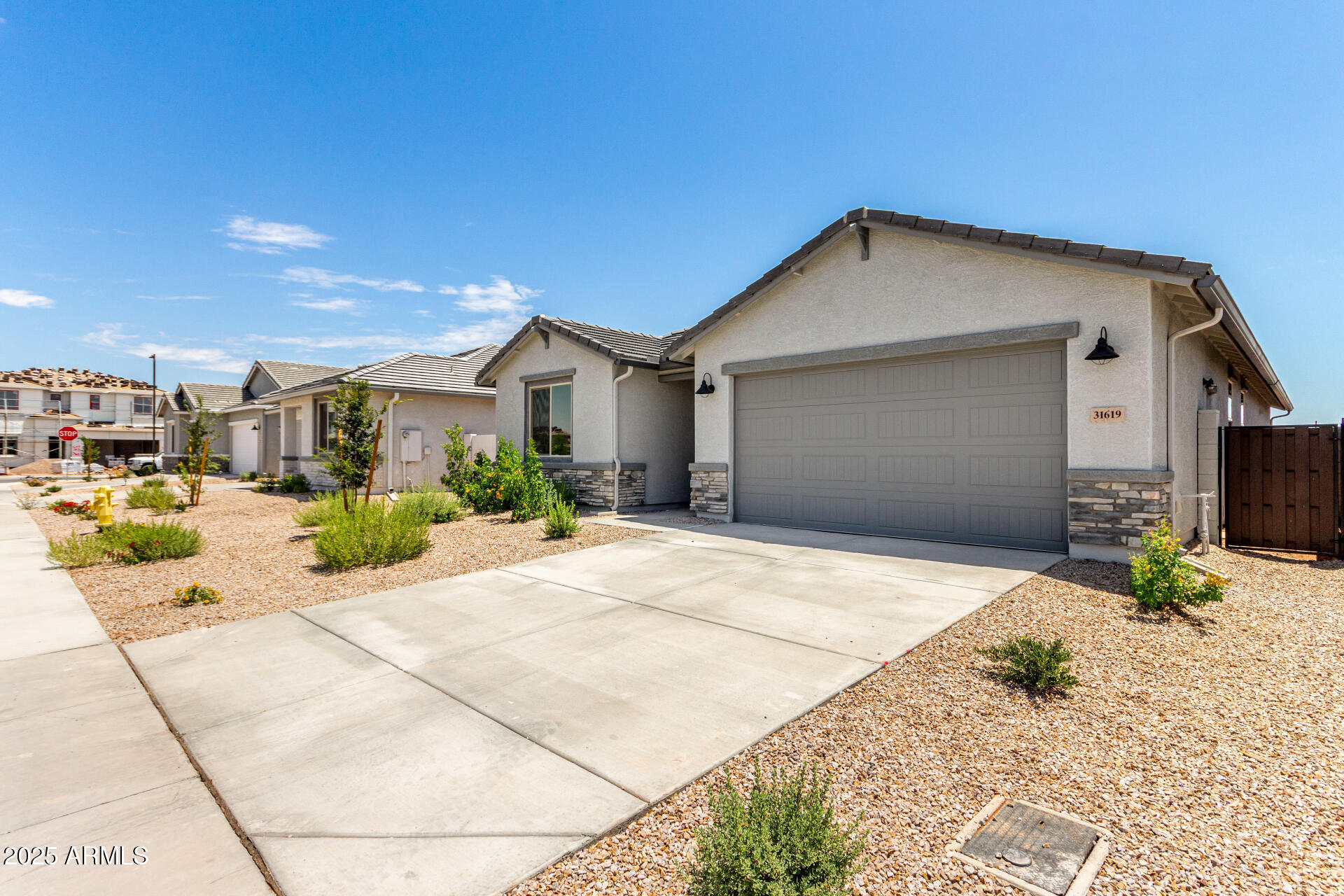 Property Photo: 31619 N Shady Pasture Lane AZ 85143