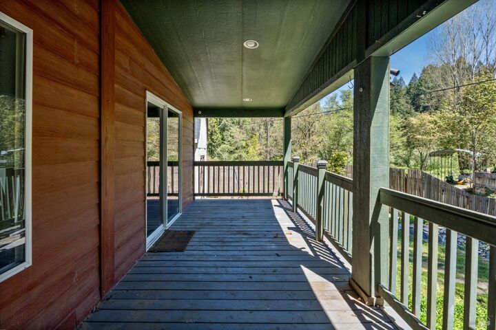 Property Photo: 28474 N Highway 101 CA 95490