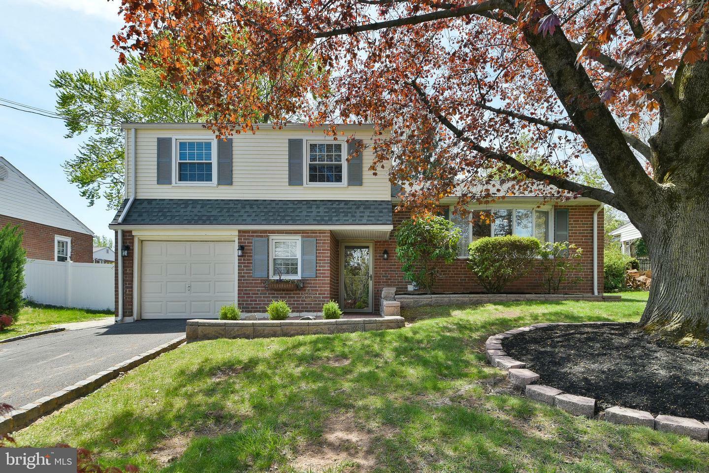 Property Photo:  213 W Beidler Road  PA 19406 