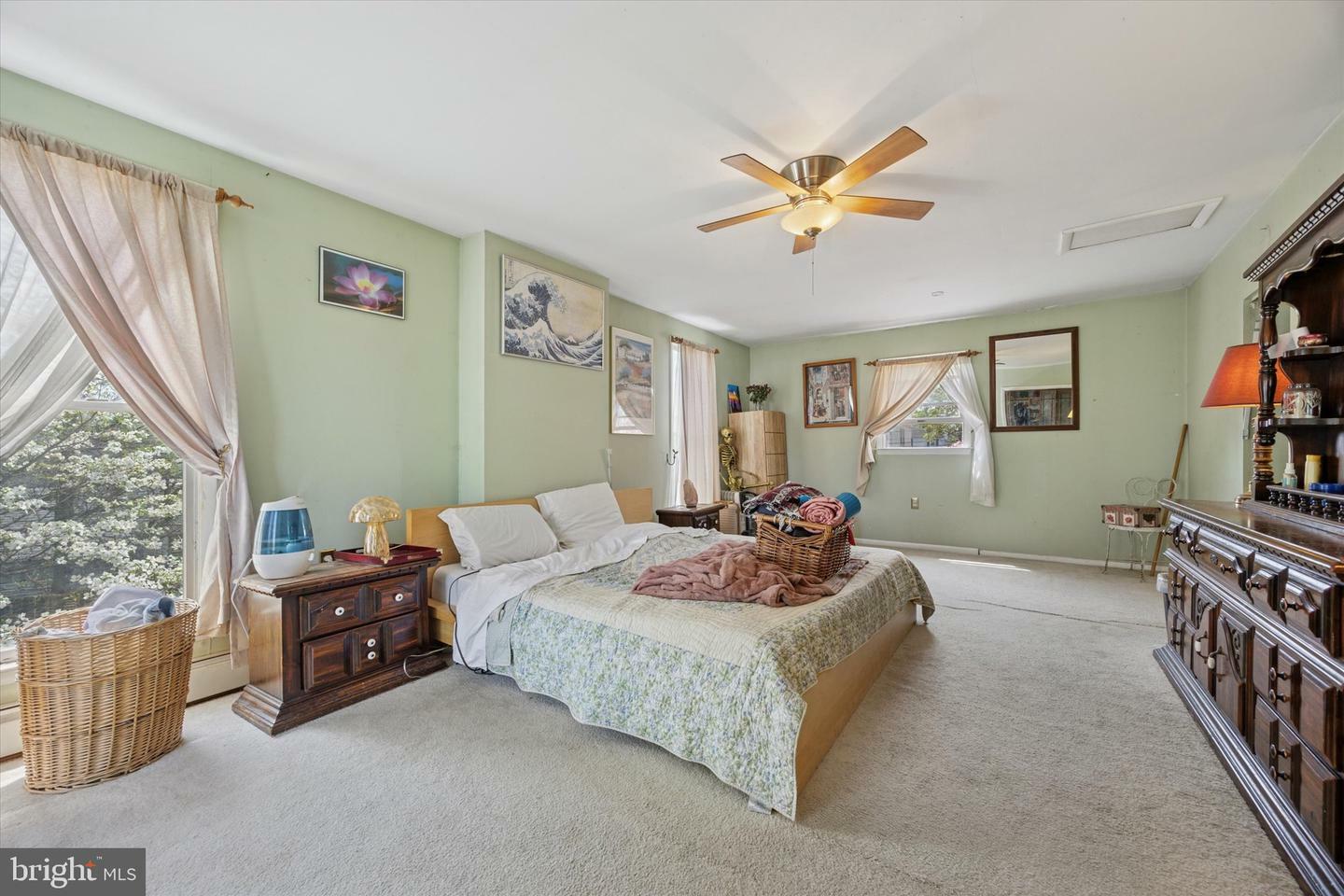 Property Photo: 217 Chester Ave PA 19033