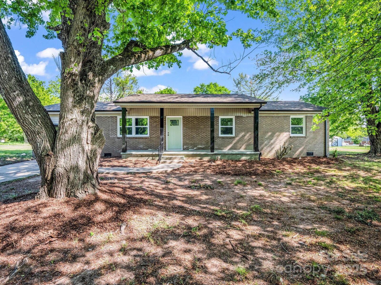 Property Photo:  106 Borders Road  NC 28152 