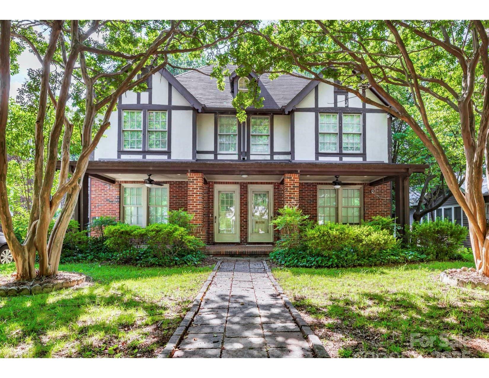 Property Photo: 713/715 Walnut Avenue NC 28208