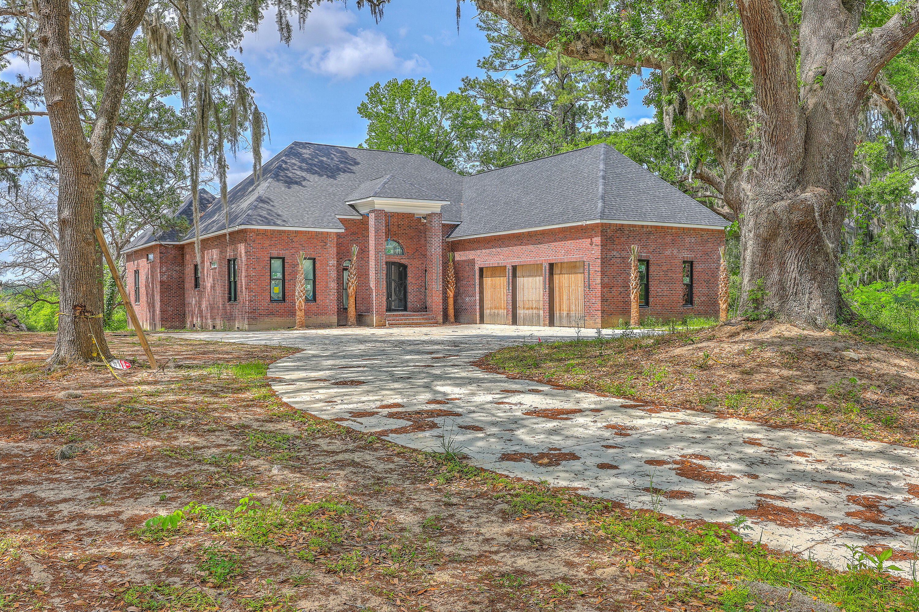 Property Photo: 404 Fairington Drive SC 29485