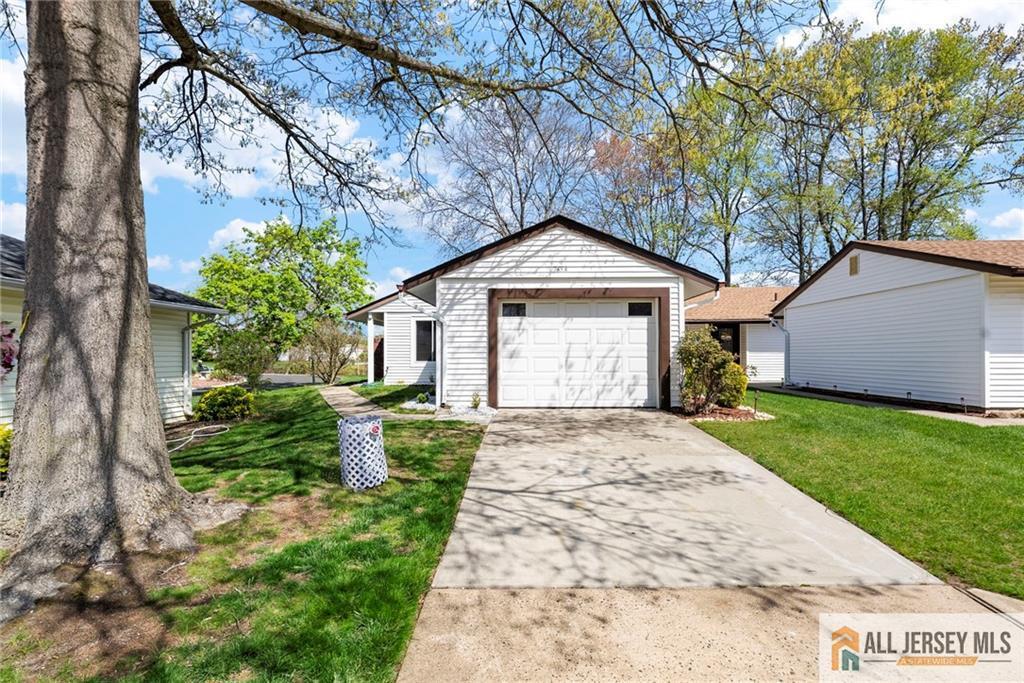 265 Crosse Drive 265A  Monroe NJ 08831 photo