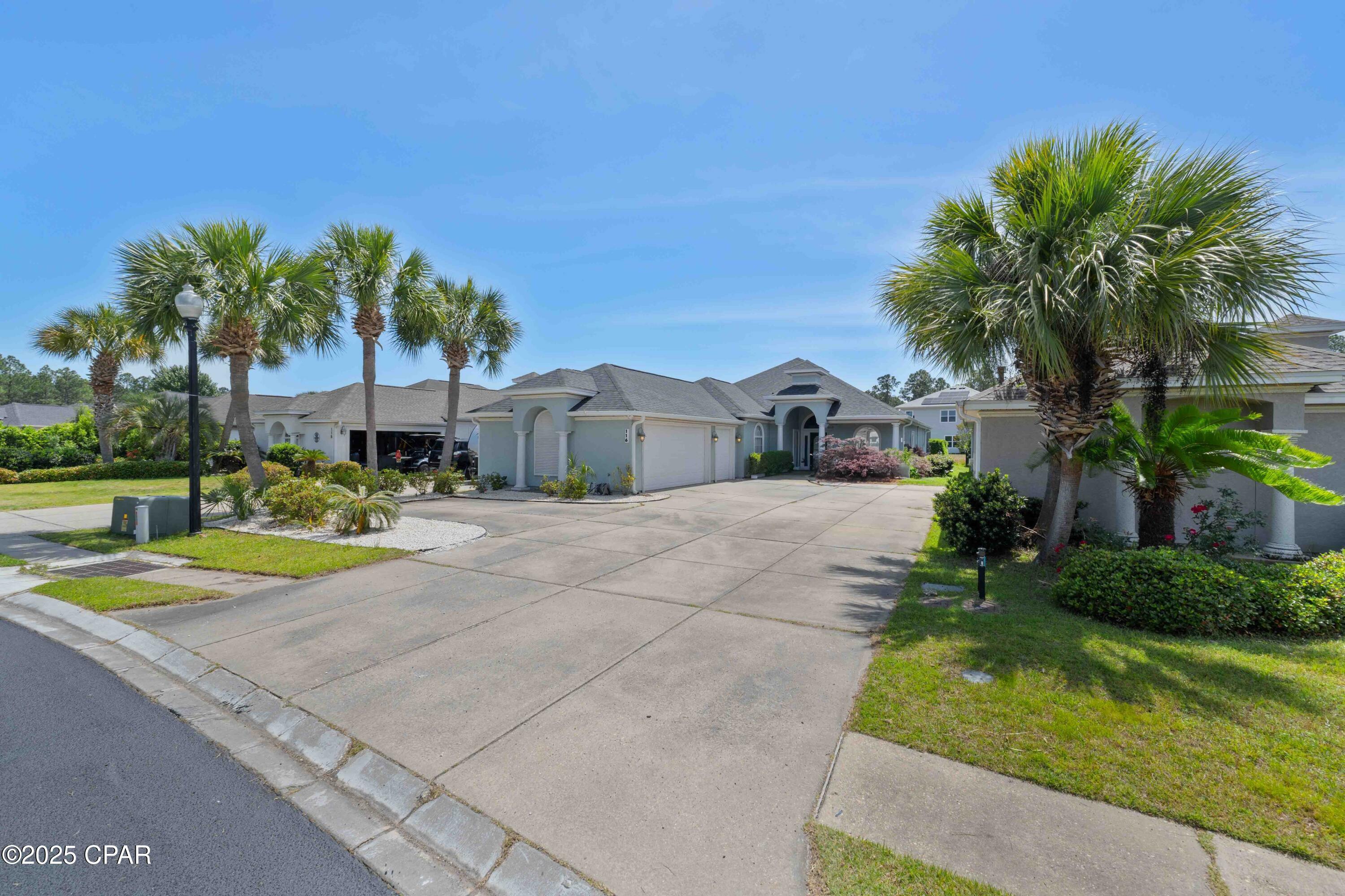 Property Photo: 116 Tierra Verde Trail FL 32407