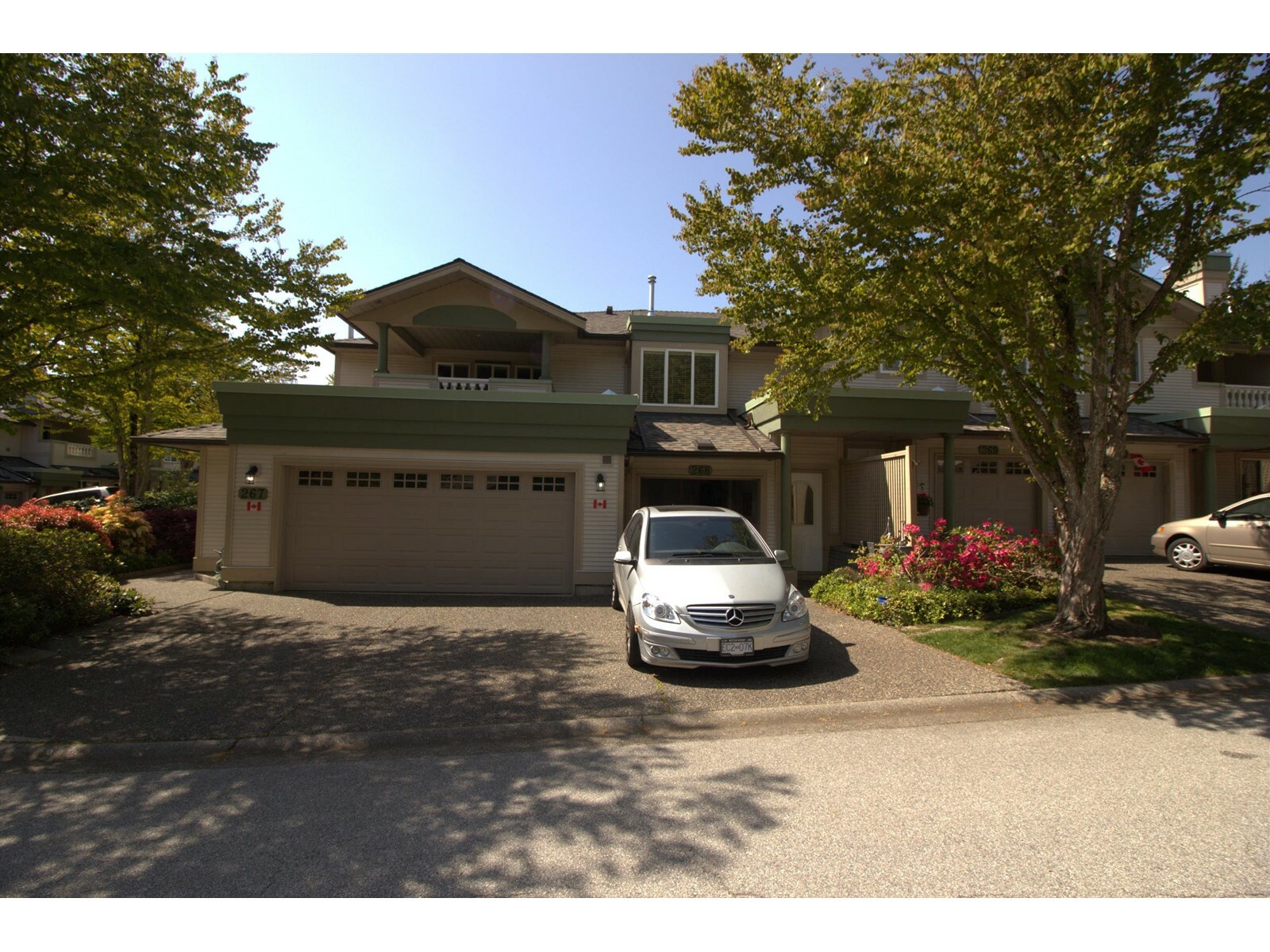 Property Photo: 13888 70 268 BC V3W 0R8
