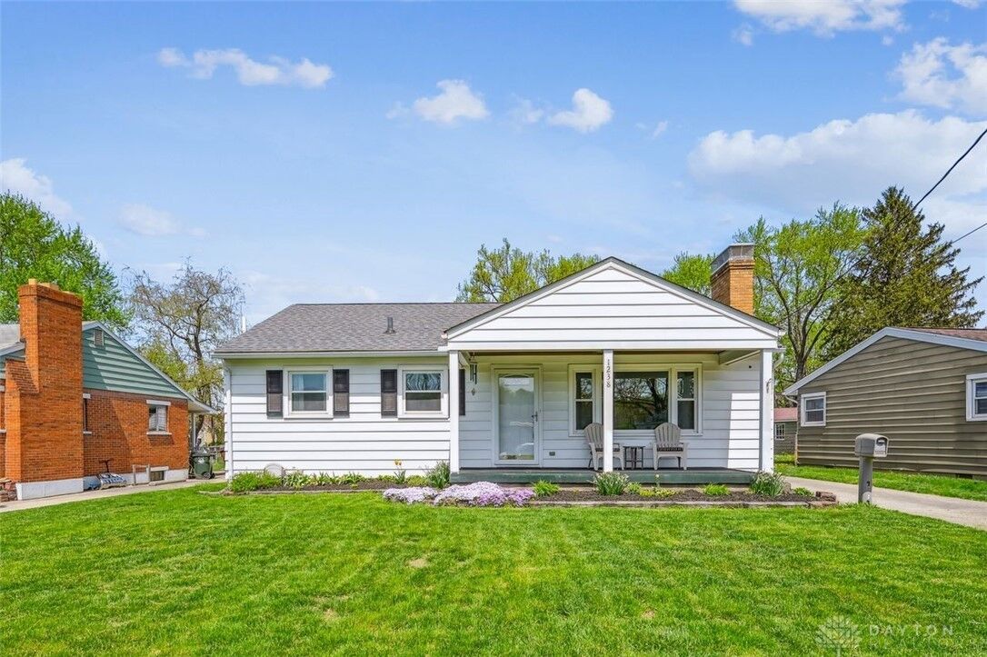 Property Photo: 1238 Ellen Drive OH 45042