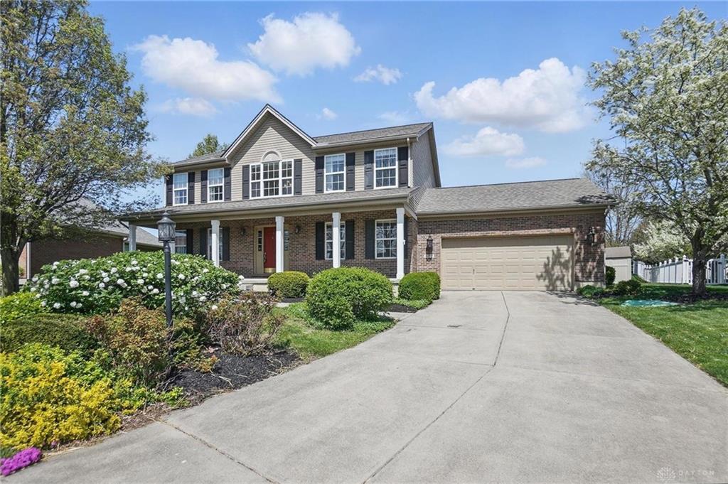 Property Photo:  1237 Greystone Circle  OH 45414 