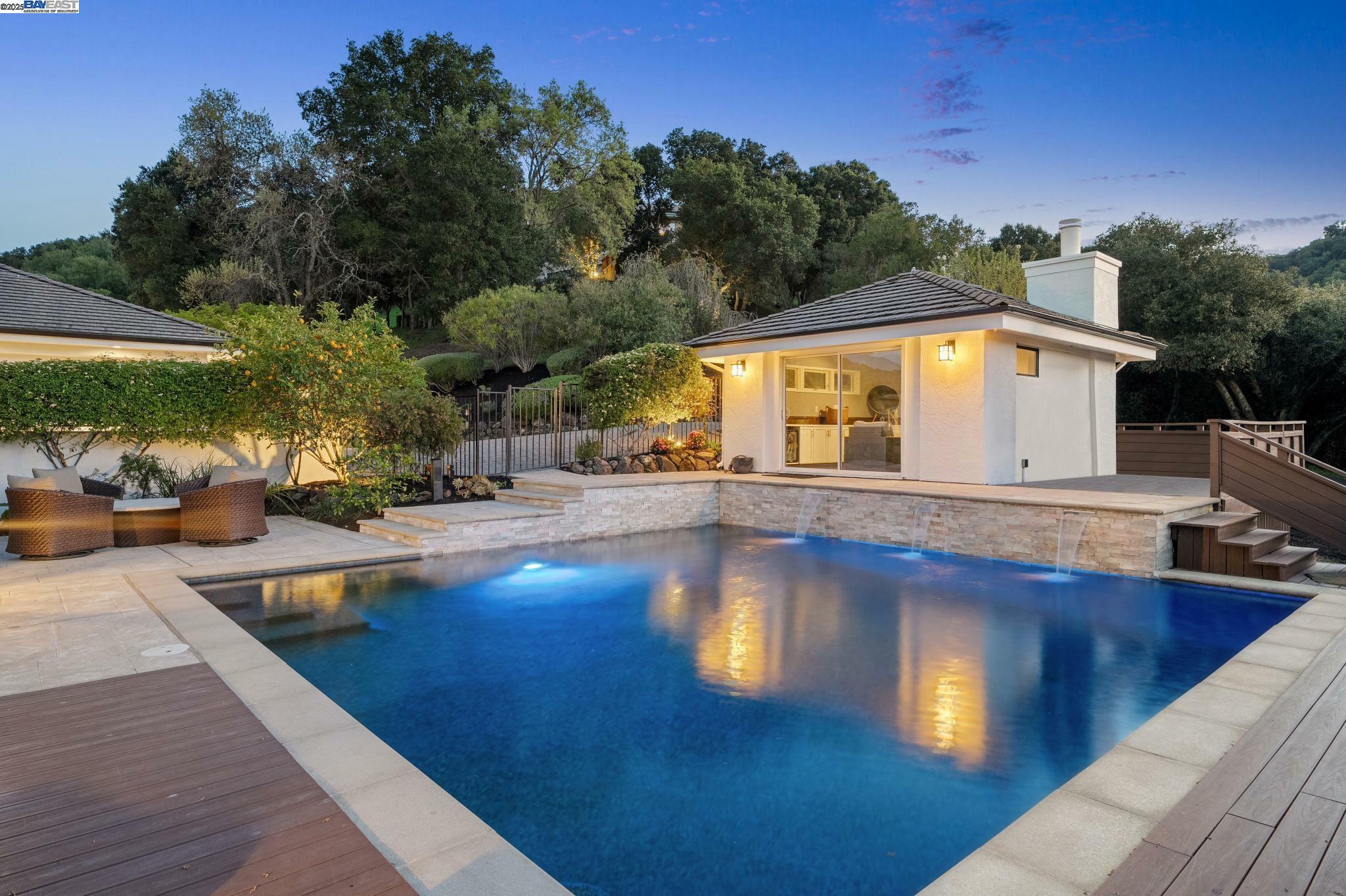 Property Photo: 11 Leslyn Lane CA 94549