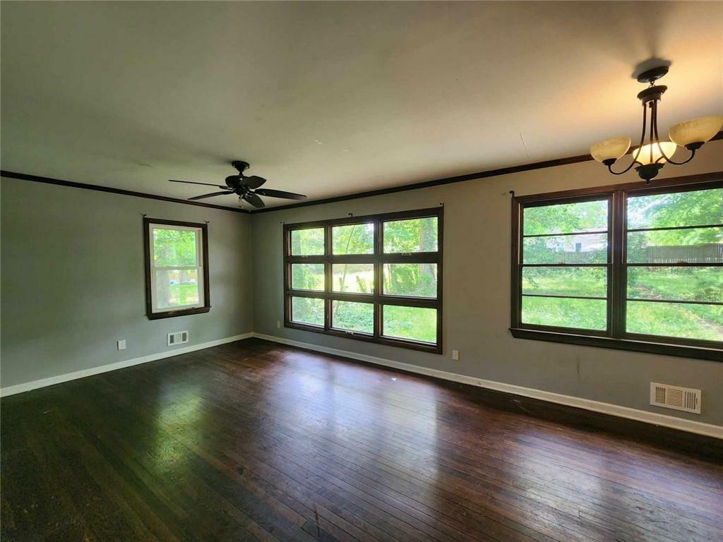 Property Photo: 1321 Snapfinger Road GA 30032
