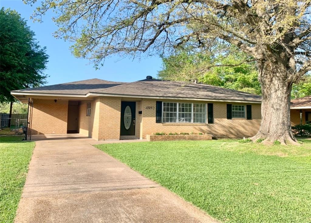 Property Photo: 1707 Shirley Park Place LA 71301