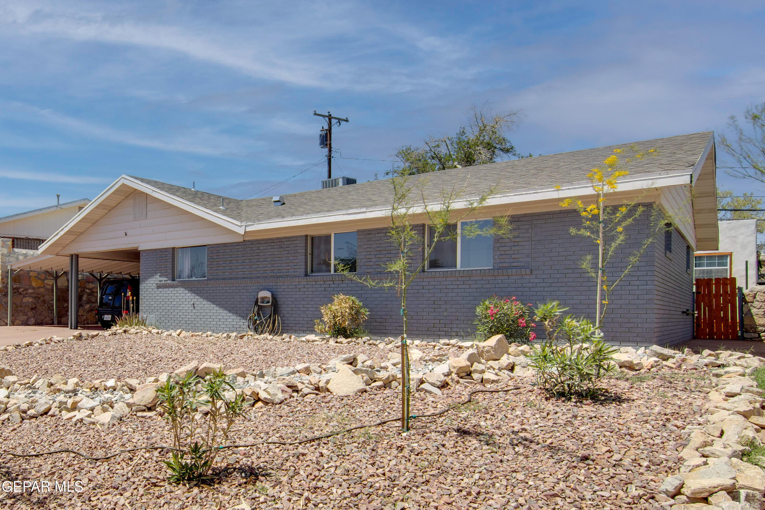 Property Photo: 9817 Everwood Avenue TX 79925