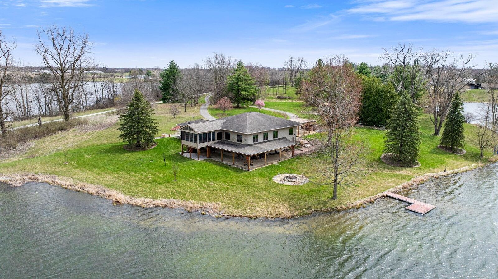 Property Photo: 0629 US Highway 6 IN 46730