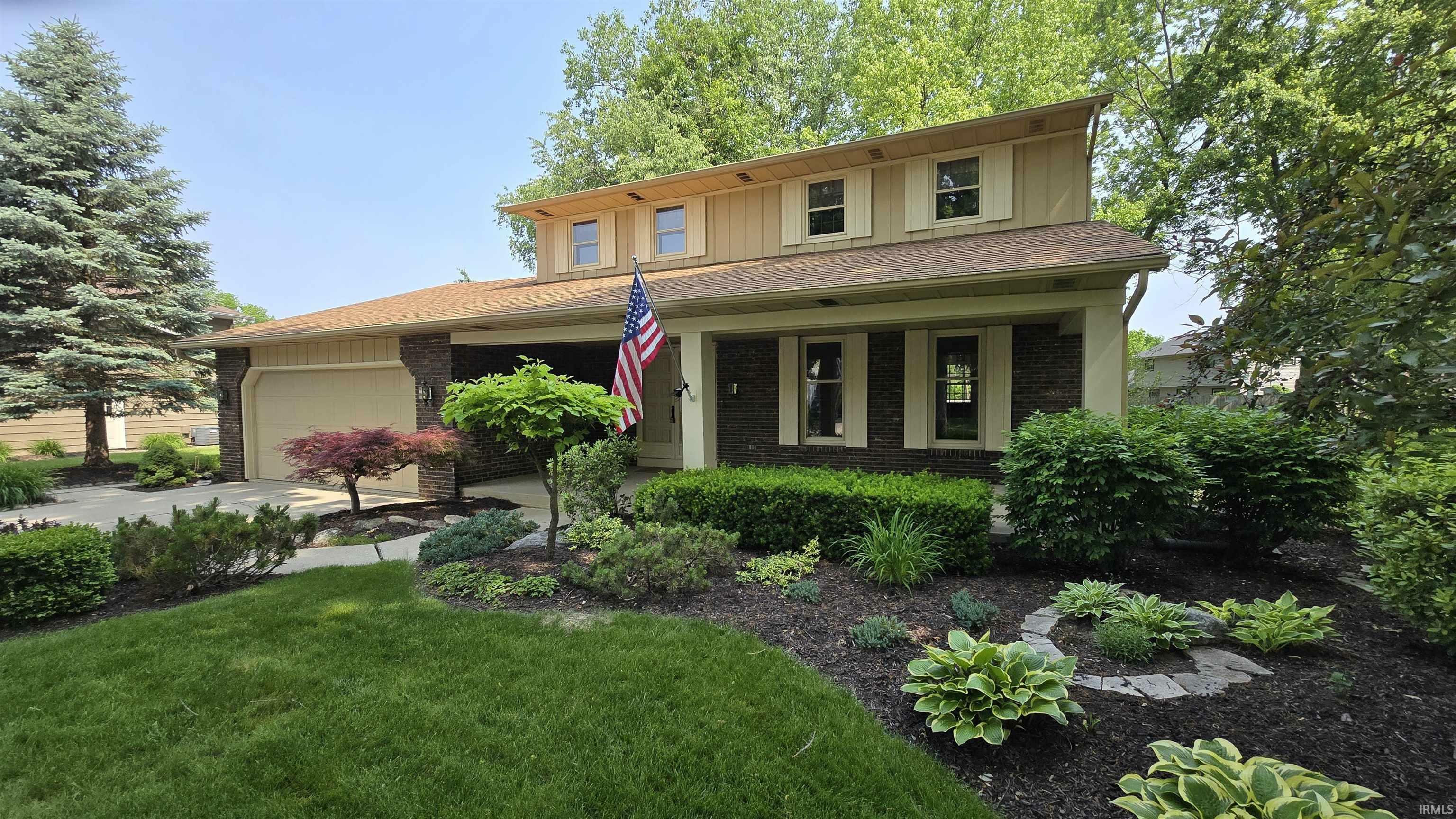 Property Photo: 4221 Thorngate Drive IN 46835