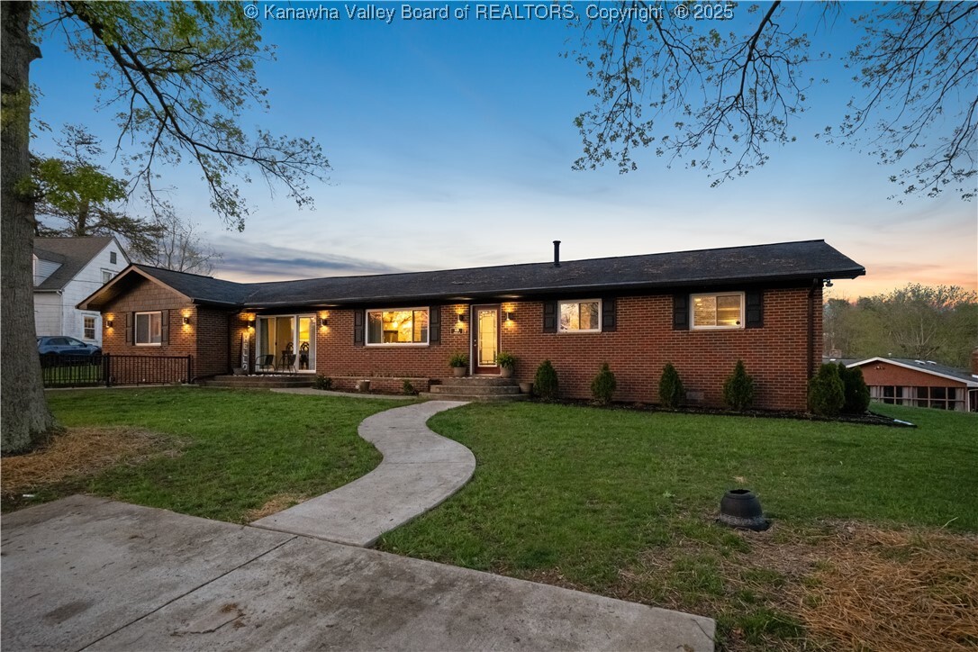 Property Photo: 5438 Longview Drive WV 25313
