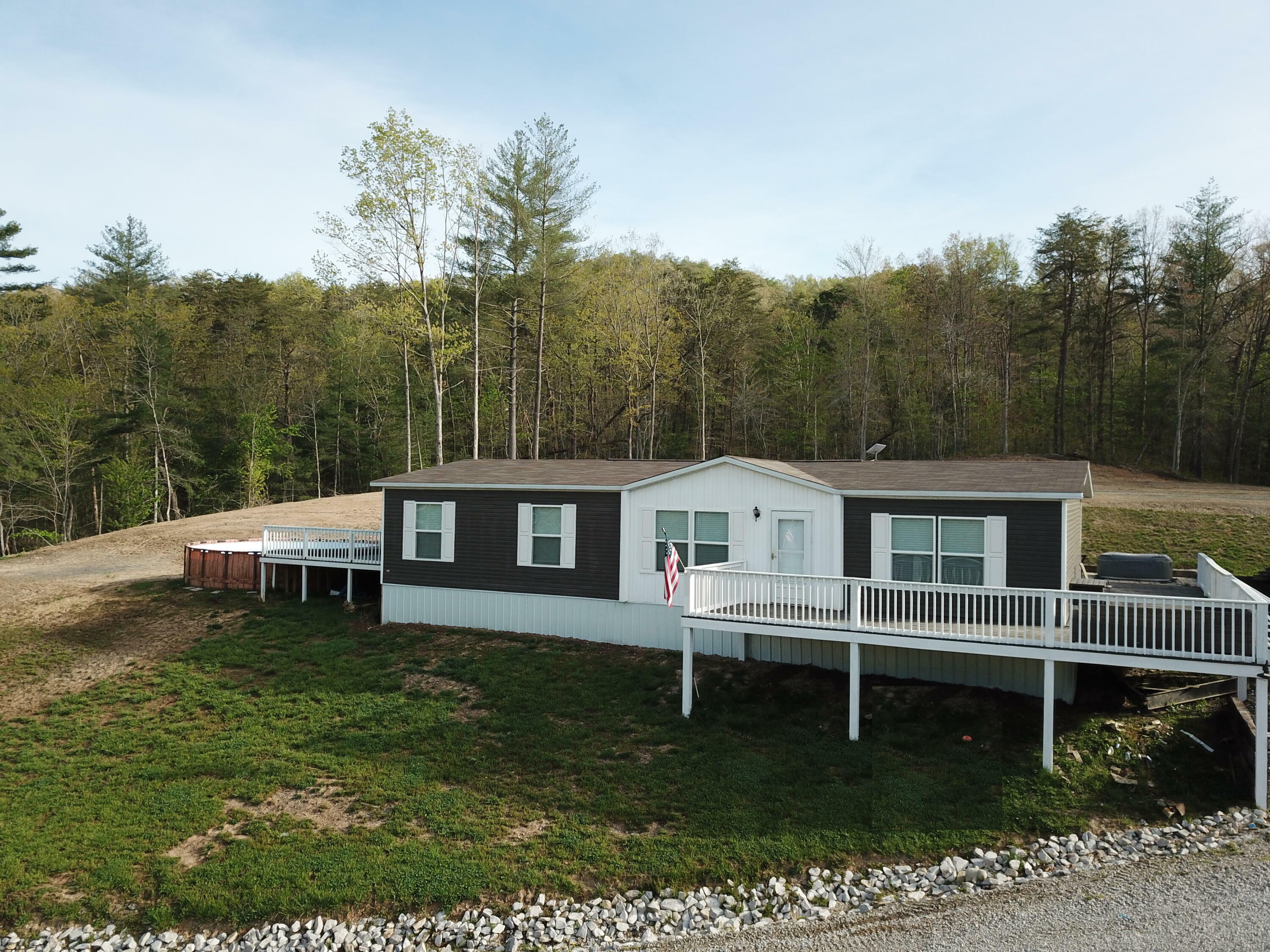 Property Photo: 11490 Red Lick Rd KY 40336