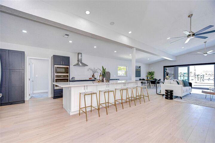 Property Photo: 568 Crystal Drive FL 33708