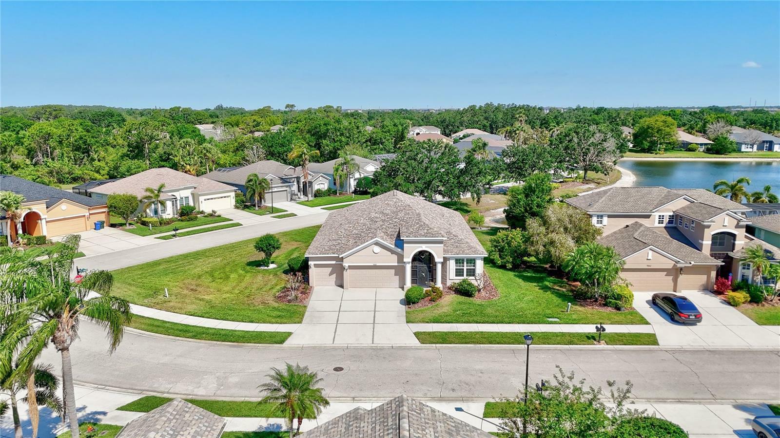 Property Photo: 7826 Kavanagh Court FL 34240