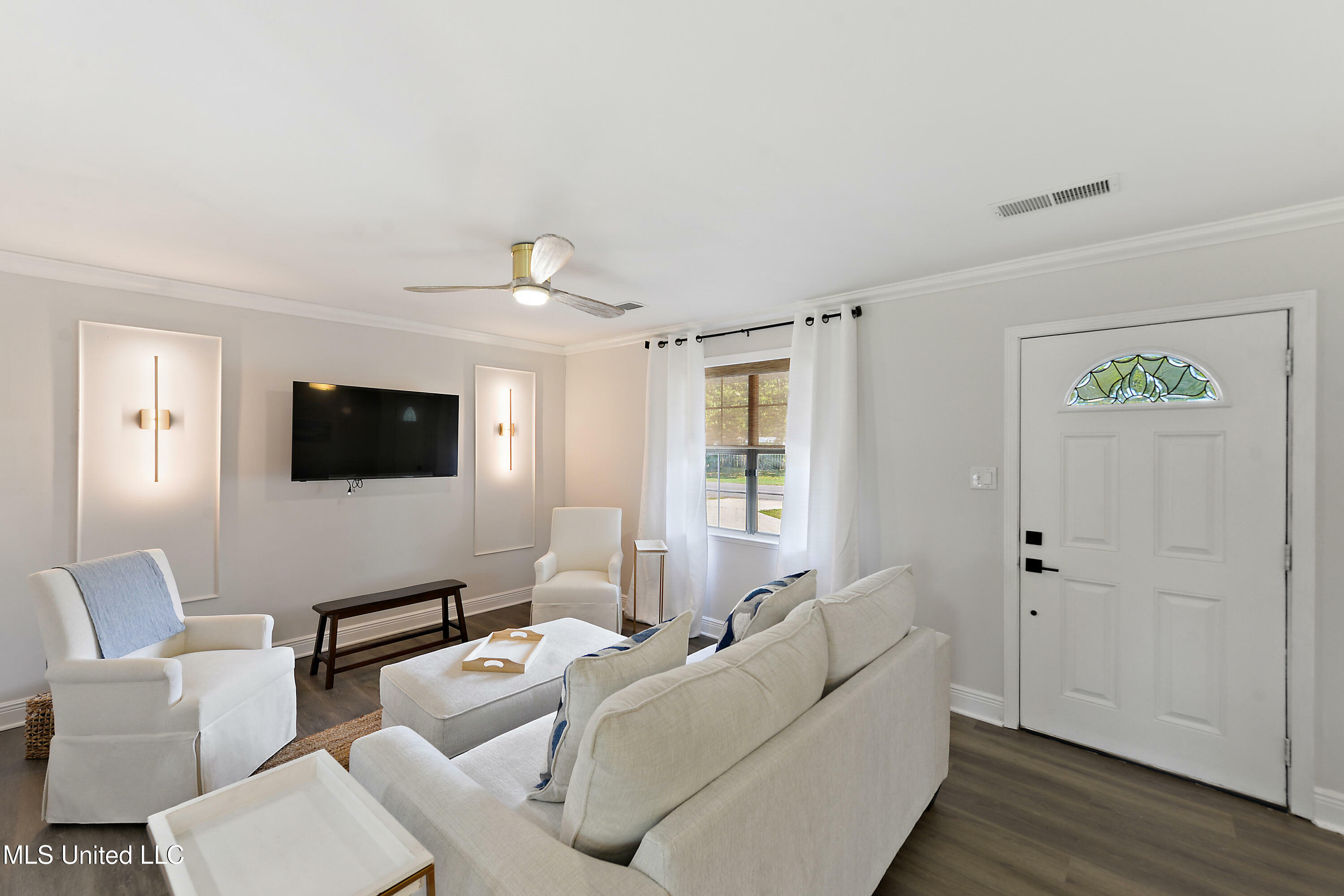 Property Photo: 414 Demontluzin Avenue MS 39520