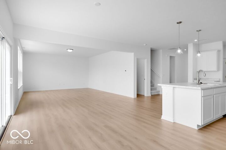 Property Photo: 279 Commodore Drive IN 46167