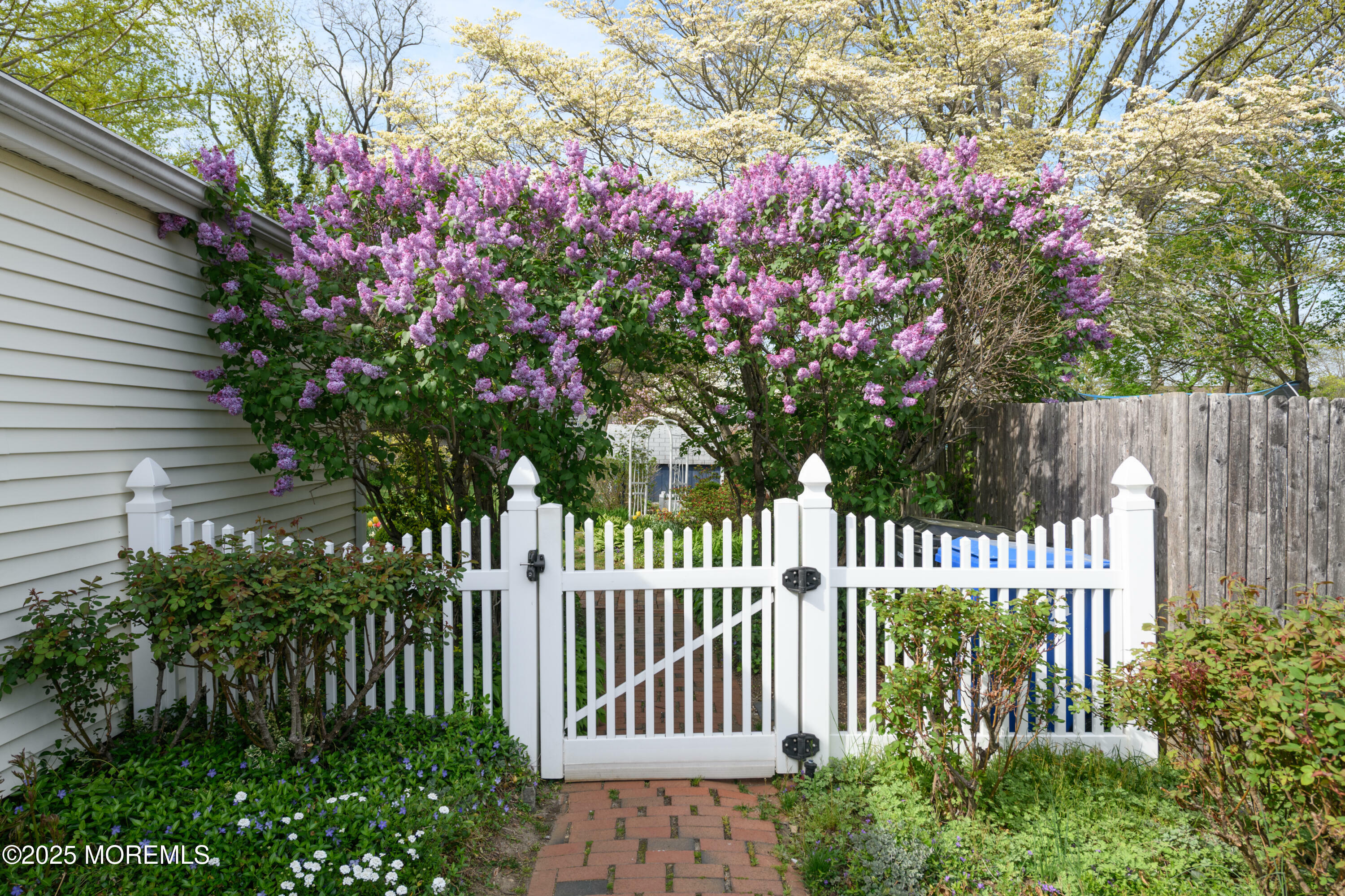 Property Photo: 6 Chanceville Place NJ 07748